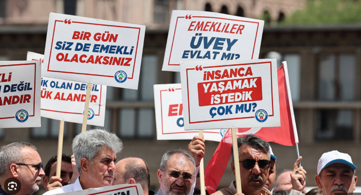 Emekliler beş ayrı noktadan Ankara'ya yürüdü: İnsanca yaşamak istiyoruz !