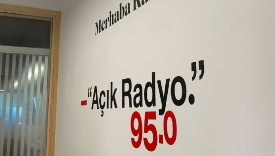 Açık Radyo, internet yayınıyla geri dönecek: Apaçık Radyo