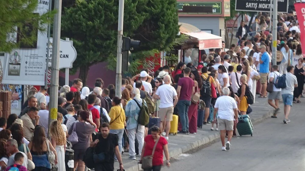 Yunanistan kapıda vizeyi çok sevdi