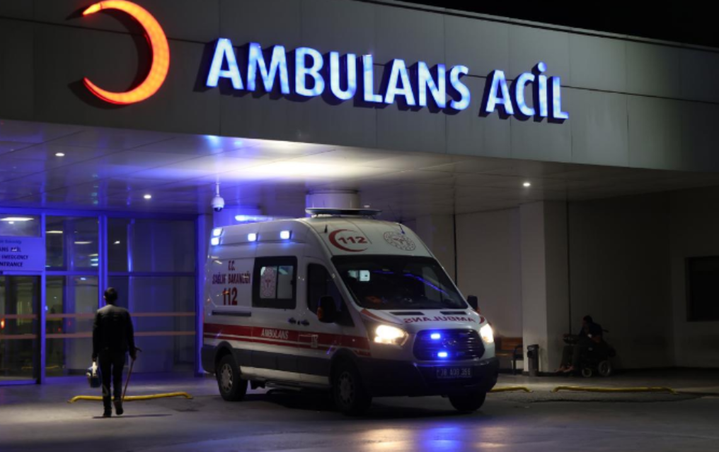 Şanlıurfa'da otomobil devrildi: 6 aylık bebek ve baba öldü
