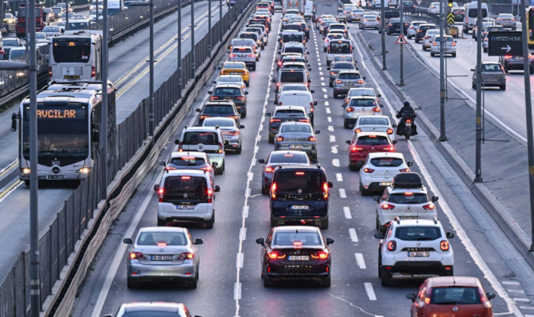 Trafik sigortasında yeni dönem: 15 gün kuralı kalkıyor