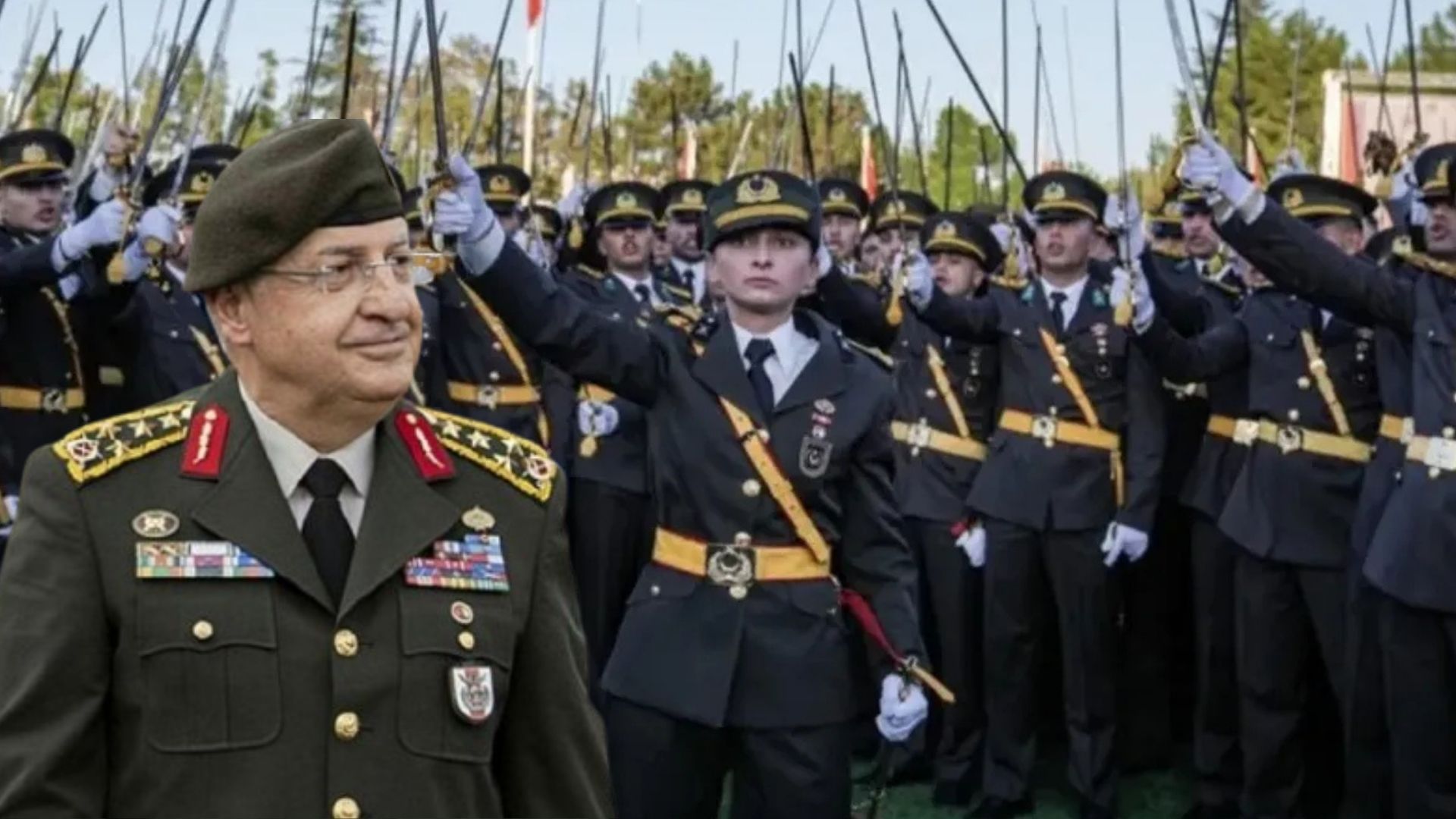 Millî Savunma Bakanı'ndan Teğmenler açıklaması: Suç kılıç çatmak değil, emir komuta zinciri devre dışı bırakıldı