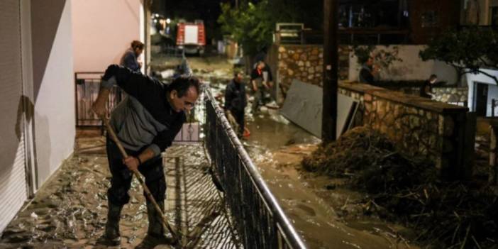 Yunanistan'ı ''Bora Fırtınası'' vurdu: 3 ölü