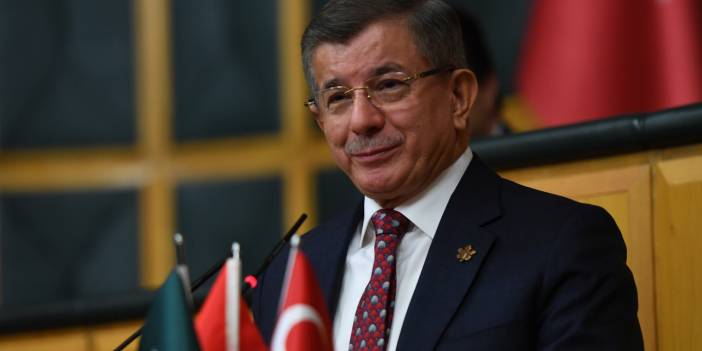 Davutoğlu'ndan Esad'a tepki: Erdoğan'a verdiği küstah cevapların bedelini ödüyor