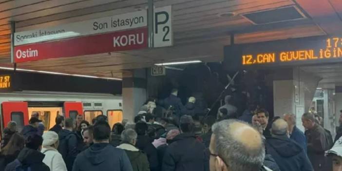 Ankara metro durağında yangın: Yolcular tahliye edildi