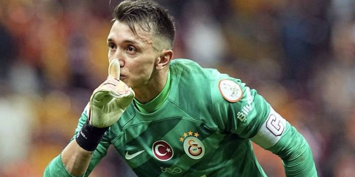 Okan Buruk'tan Muslera açıklaması