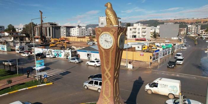 Depremin yıl dönümünde okullar tatil