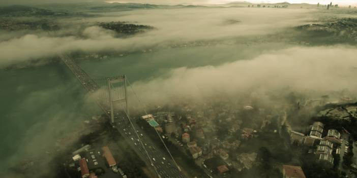 İstanbul Boğazı'nda gemi trafiği askıya alındı: Seferler iptal edildi