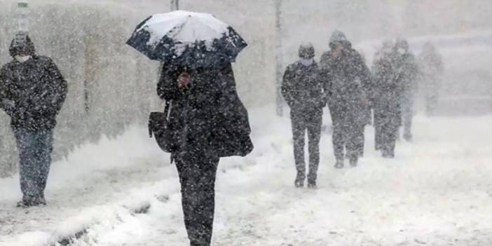 İstanbul’da kar alarmı: AKOM turuncu kodla uyardı