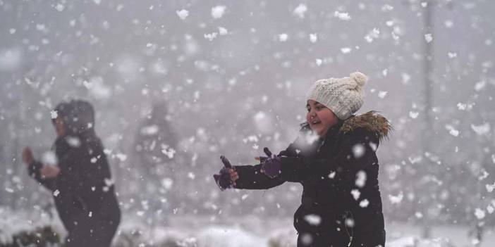 İstanbul'da yarın okullar tatil ilan edildi