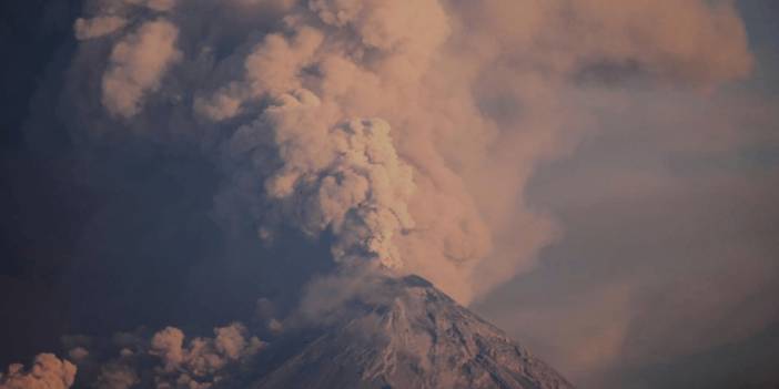 Fuego Yanardağı patladı