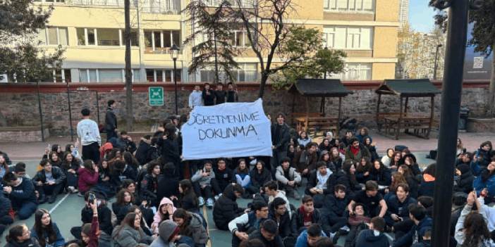 “Öğretmenime dokunma” diyen liseliler bugün de ayakta