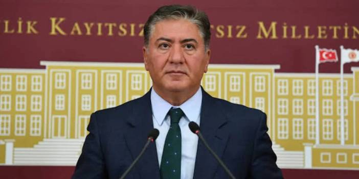 CHP'li Emir'den Bakan Fidan'a: Kıbrıs adım adım giderken gıkını çıkartmıyor