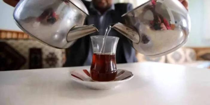 Zehirli çay tehlikesi! Bu çaydanlığı sakın kullanmayın!