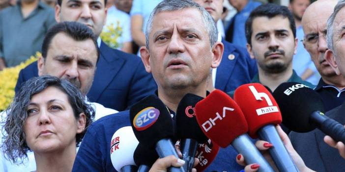 Ferdi Zeyrek başka hastaneye sevk edilecek mi? Özgür Özel açıkladı