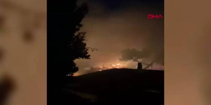 Çanakkale’de de bir evde çıkan yangın, bitişikteki 2 eve de sıçradı