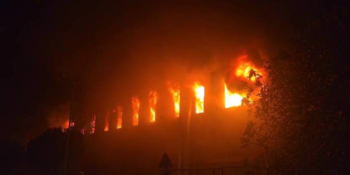 İstanbul Beylikdüzü'nde fabrika yangını