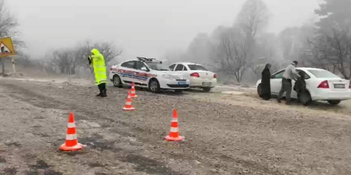 Yoğun kar yağışının etkili olduğu yollar hangileri?