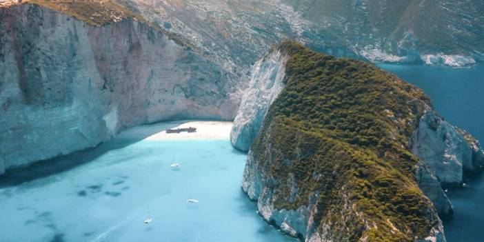 Yunanistan'ın ödüllü 22 plajın Mavi Bayrağı artık yok!