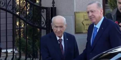 Erdoğan ile Bahçeli'nin görüşmesi başladı