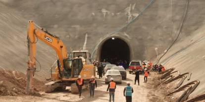 Kayseri’de hızlı tren inşaatında göçük: 1 kişi hayatını kaybetti, 1 kişi yaralandı