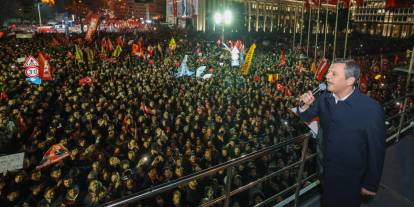 Özel'den bakanlara 'sokak' yanıtı: Bu kötülüğün sorumluları, bizi sorumsuzlukla suçlamış