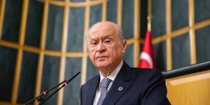 Devlet Bahçeli'den Özgür Özel'in adını anmadan 'geçmiş olsun' mesajı