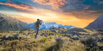 Doğa fotoğrafçısı evinde kaldığı kişi tarafından öldürüldü