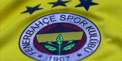 Fenerbahçe'ye yeni transfer: İmzayı resmen attı, ilk sözleri gündem oldu
