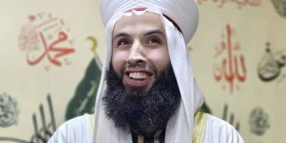 Hurafe paylaşımlarıyla tanınan Mardini'den pes dedirten iddia: Hz. Muhammed 15 Temmuz'da İstanbul'daydı!