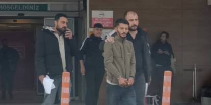 Sosyal medyadan tanıştı, 300 bin lira dolandırdı