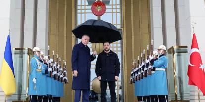 Zelenskiy perşembe günü Türkiye'ye geliyor
