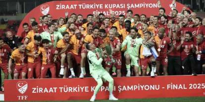 Türkiye Kupası'nda şampiyon Galatasaray: Osimhen, Türk futbol tarihine geçti