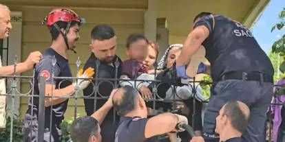 11 yaşındaki çocuğun bacağına korkuluk demiri saplandı