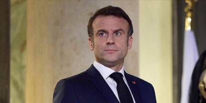 Macron'un bal mumu heykelini çaldılar: Değeri dudak uçuklattı