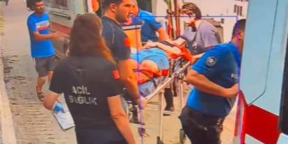 Mersin'de korkunç olay: Anne kendisini ve 4 yaşındaki oğlunu jiletle yaraladı