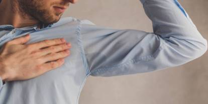 Deodorantlara elveda! Doğal yöntemle ter kokusunu anında yok edin