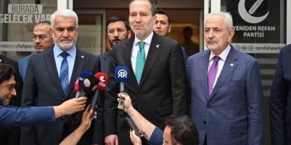 HÜDA PAR'dan Yeniden Refah Partisi'ne ziyaret: Verimli bir görüşme oldu