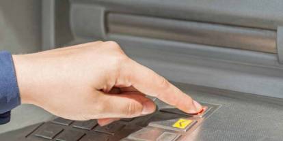 Sadece iptal etmiyor! ATM'deki kırmızı tuş hayatınızı kurtarabilir