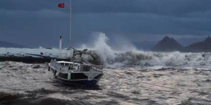 Bodrum’da feribot seferlerine 2 gün fırtına engeli