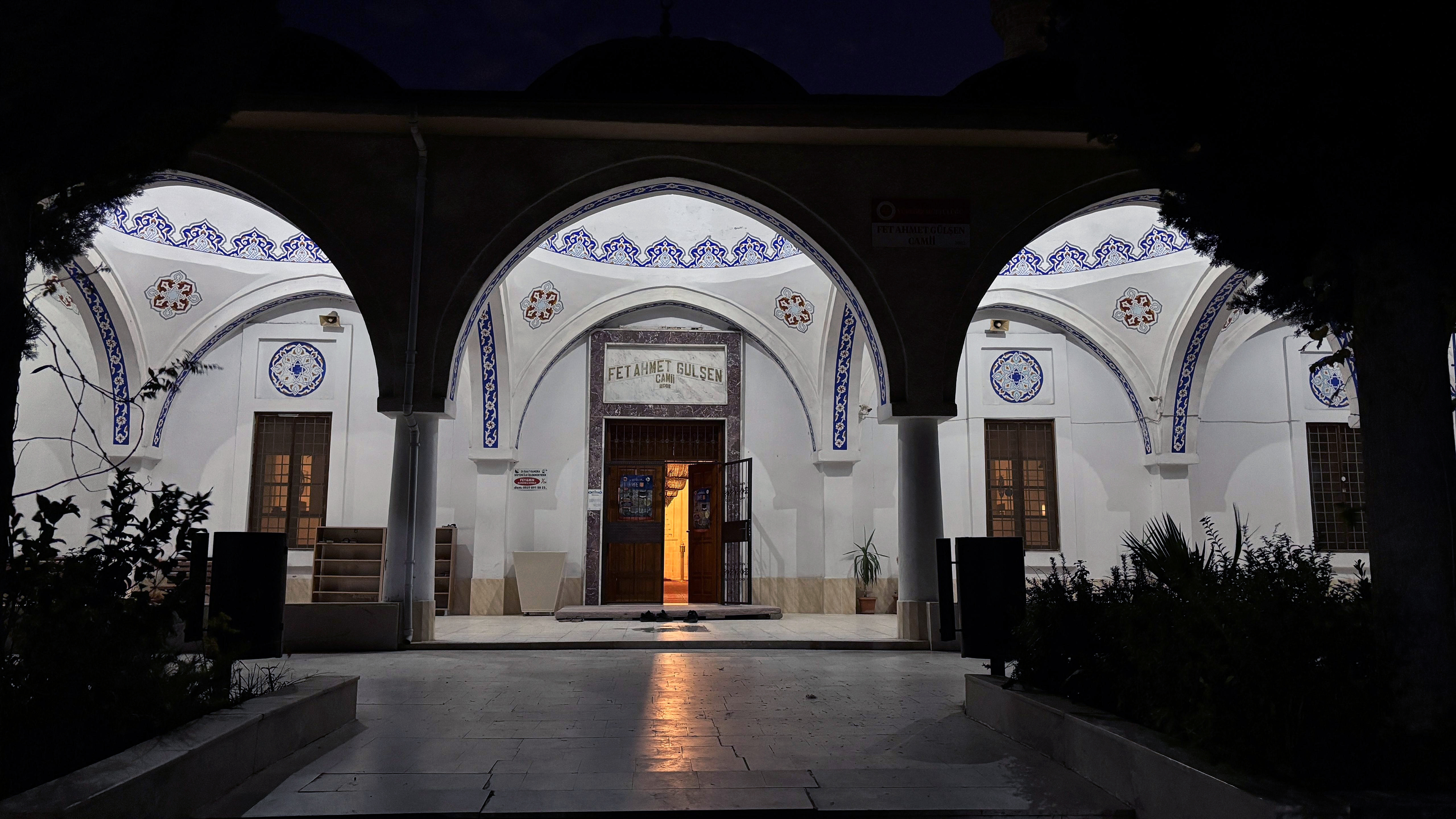 kiz-kardesini-taciz-ettigini-iddia-ettig-440120-129912.jpg