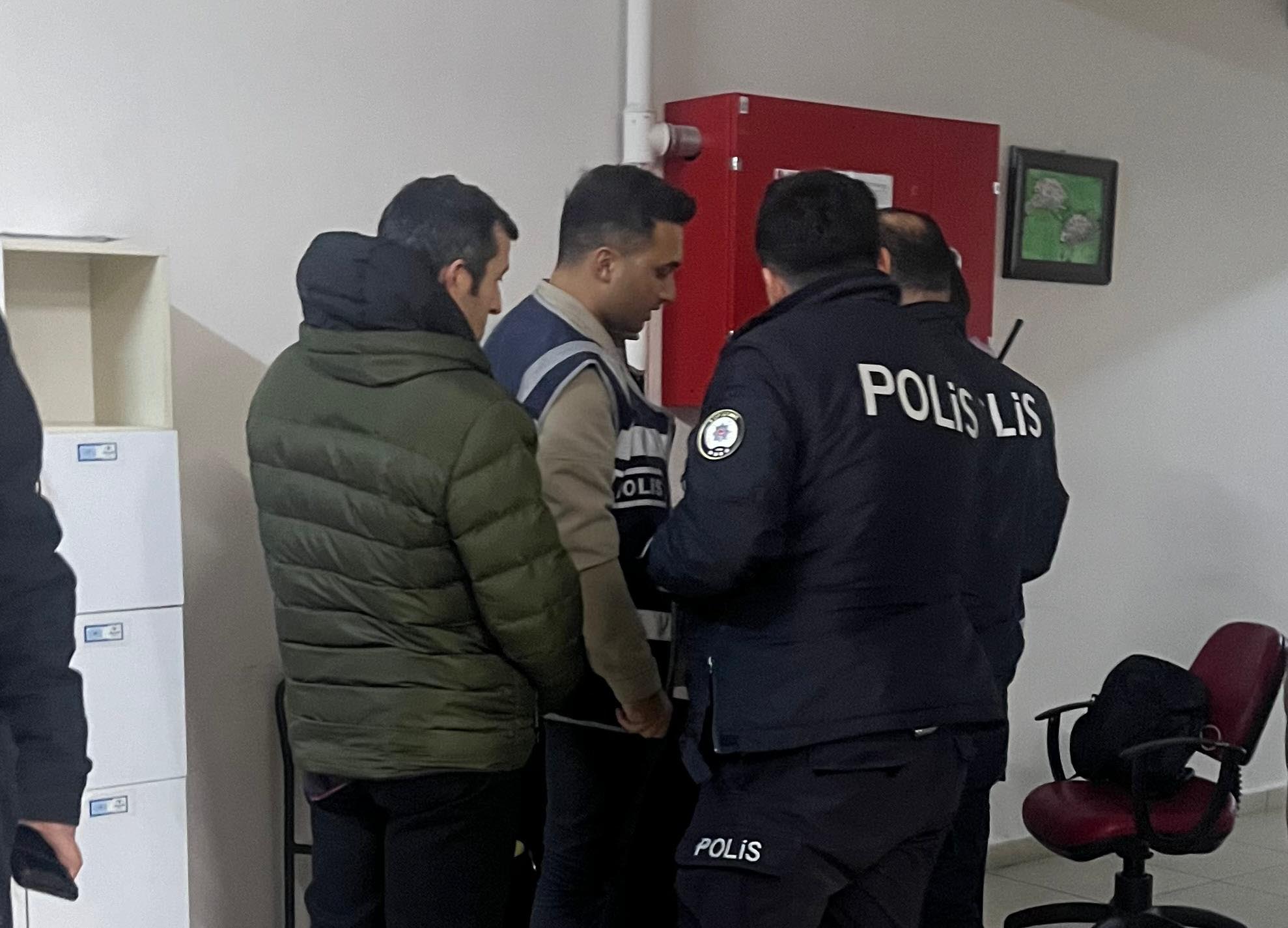 ehliyet-sinavina-kamerali-duzenekle-gire-442223-130553.jpg