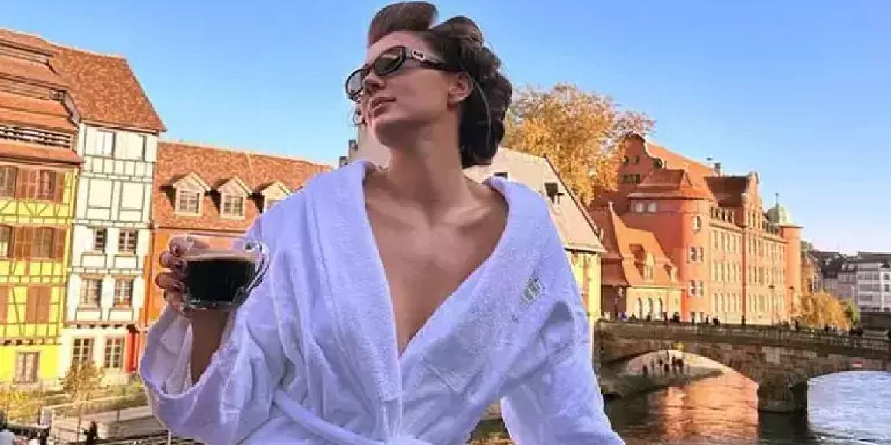burcuozberk.jpg