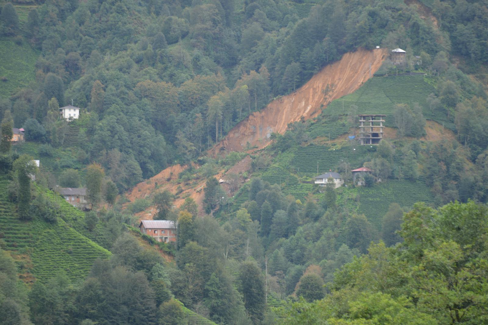 karadeniz-sahili-icin-deprem-uyarisi-504249-149116.jpg