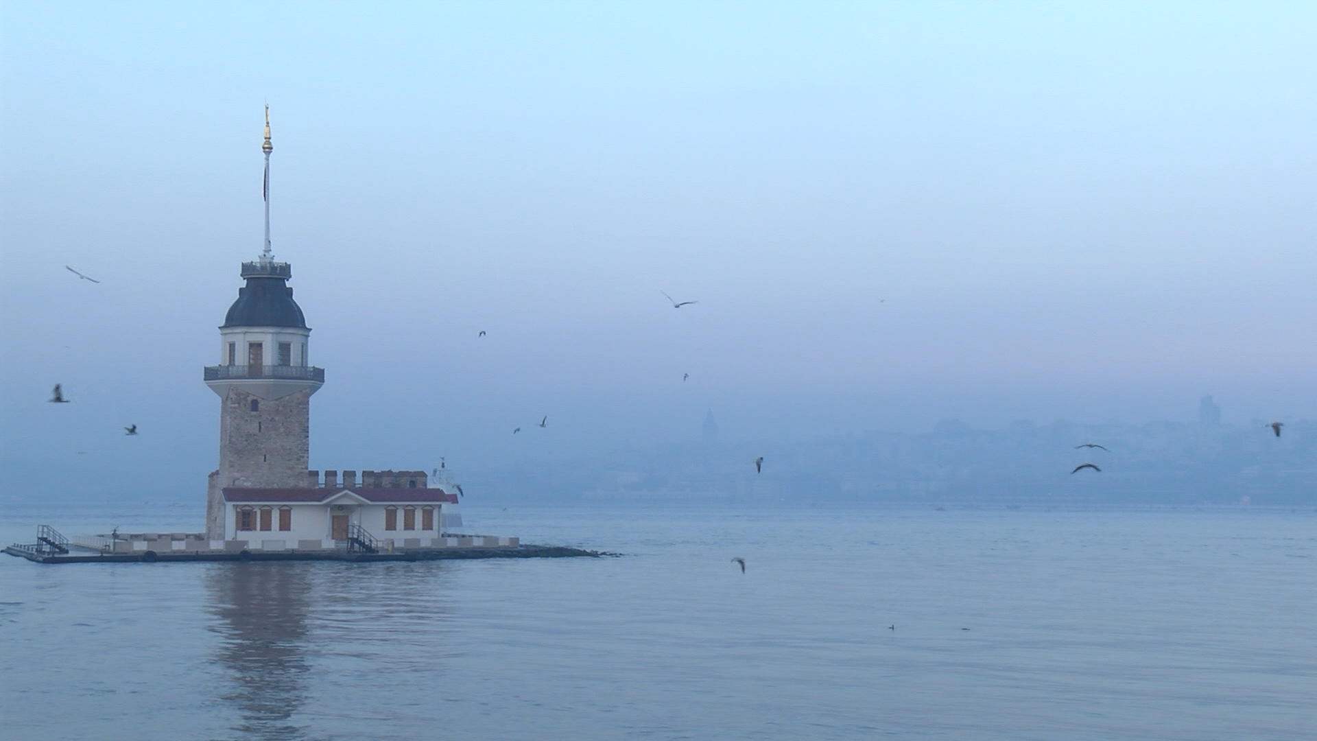 istanbul-istanbulda-sis-etkili-oluyor-522941-154792.jpg