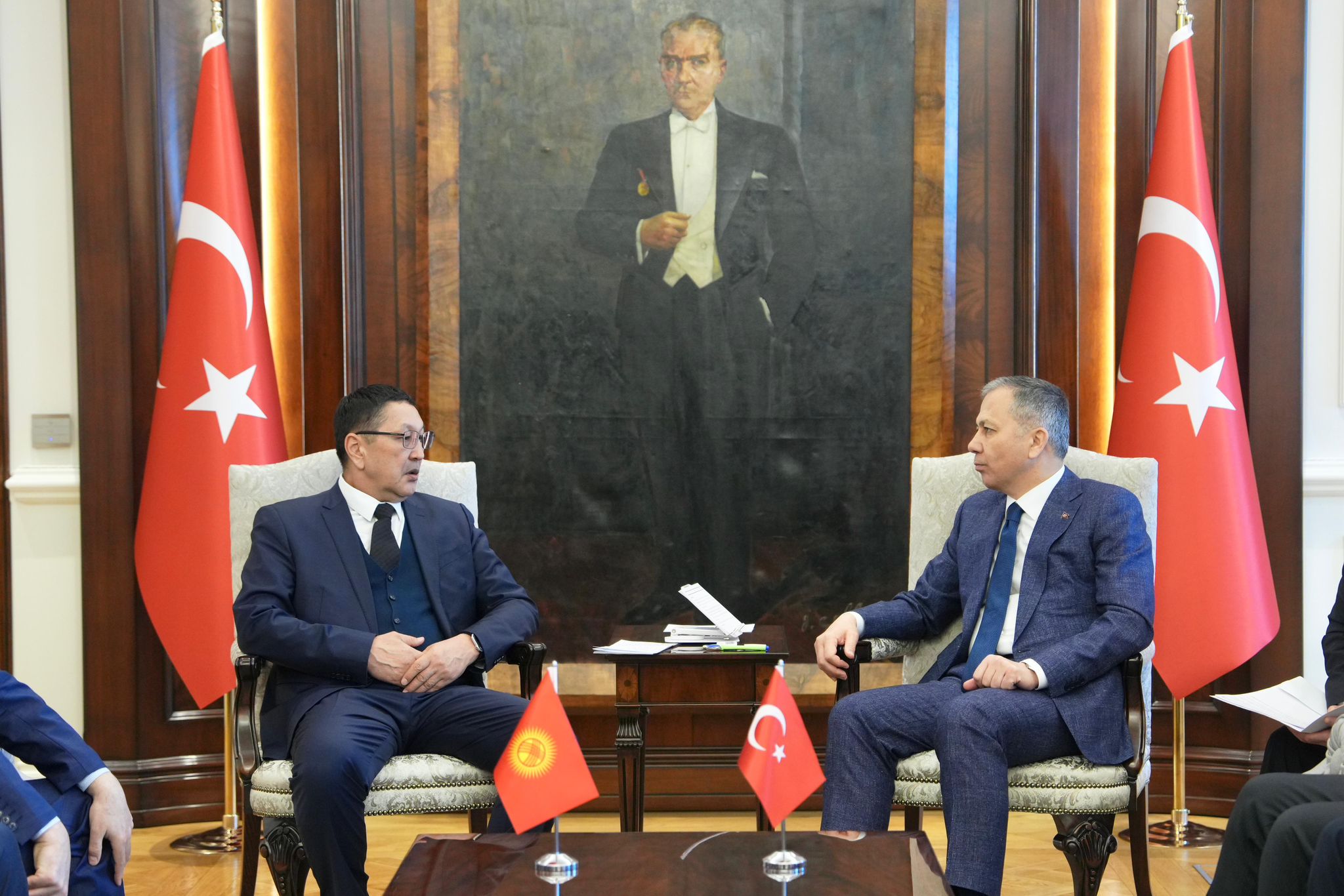 bakan-yerlikaya-kirgiz-cumhuriyeti-acil-536837-159021.jpg