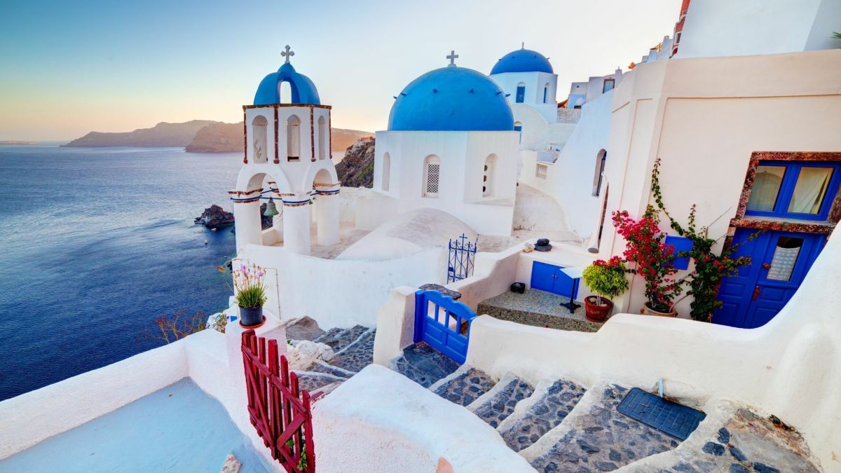 santorini-adasindaki-sismik-hareketlili-543444-161114.jpg
