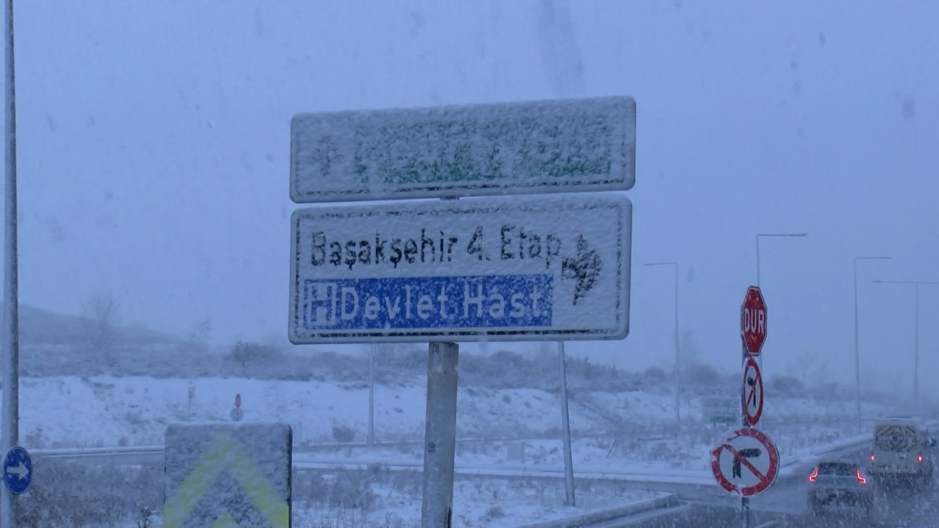 istanbul-istanbulda-kar-yagisi-etkili-557459-165206.jpg