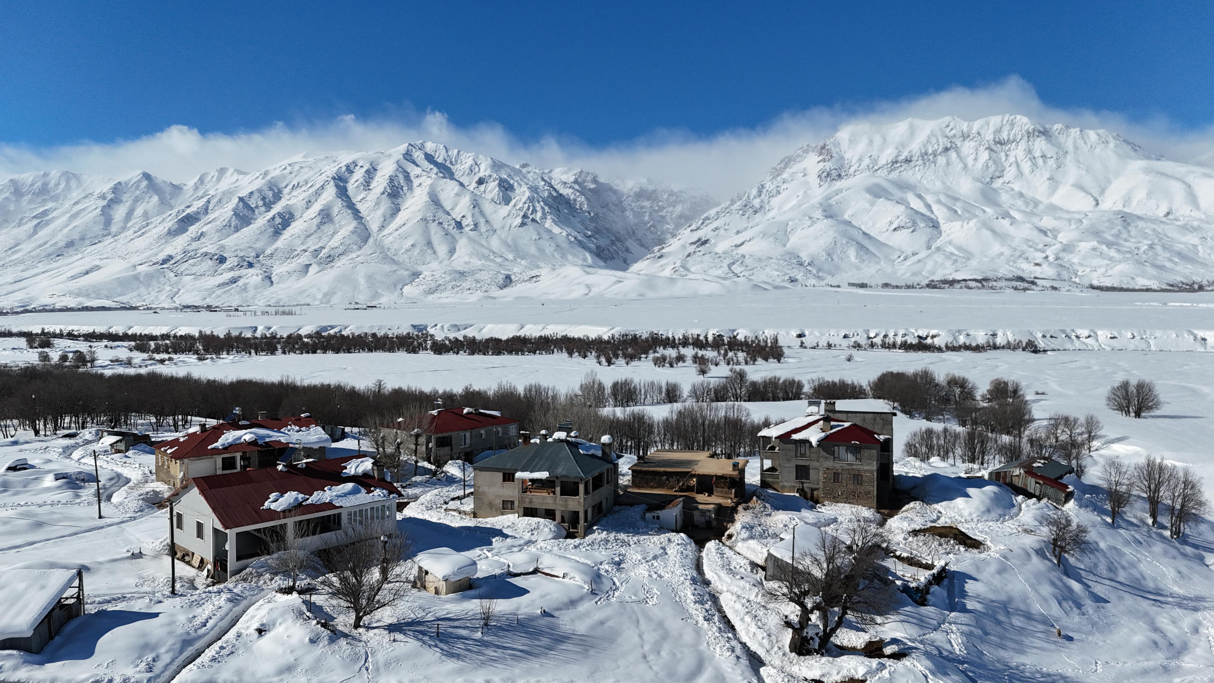 ovacikta-kar-manzarasi-dronla-goruntule-592397-175277.jpg
