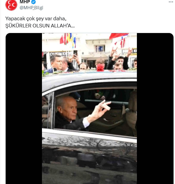 bahceli-turkesin-mezarini-ziyaret-etti-642722-190462.jpg